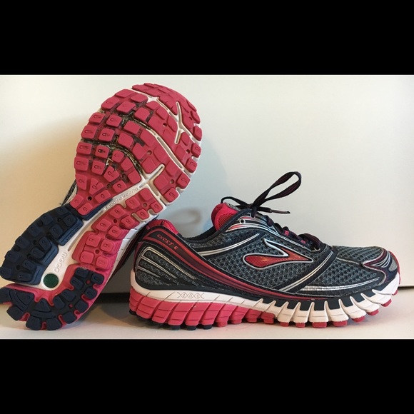 brooks ghost 6 womens red